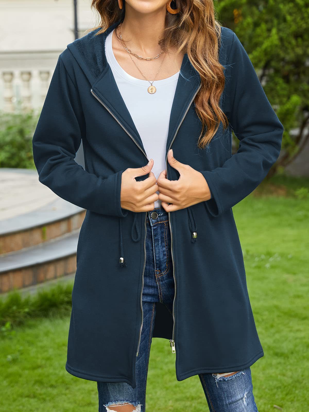 Chic Solid Color Hoodie Cardigan – Plush, Lightweight & Layer-Ready