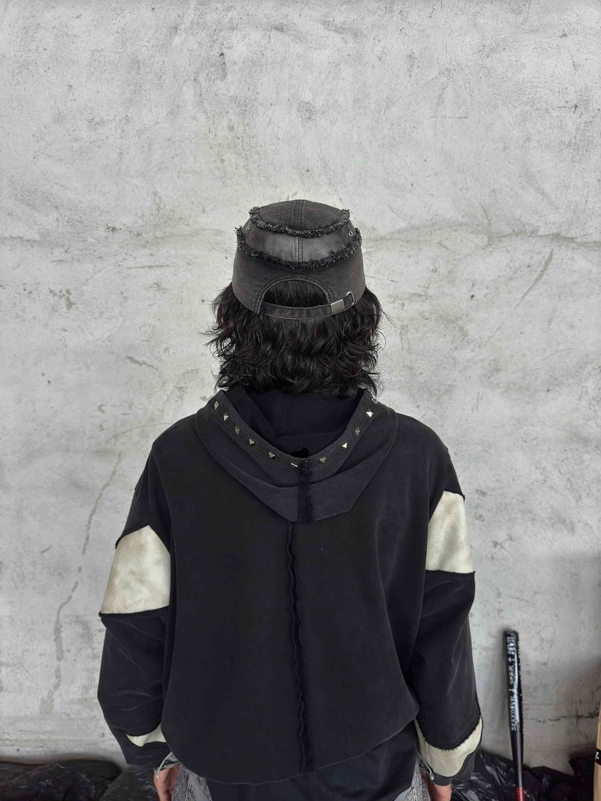 Gorra de béisbol vaquera con parches de cuero desgastado y lavado – Estilo resistente