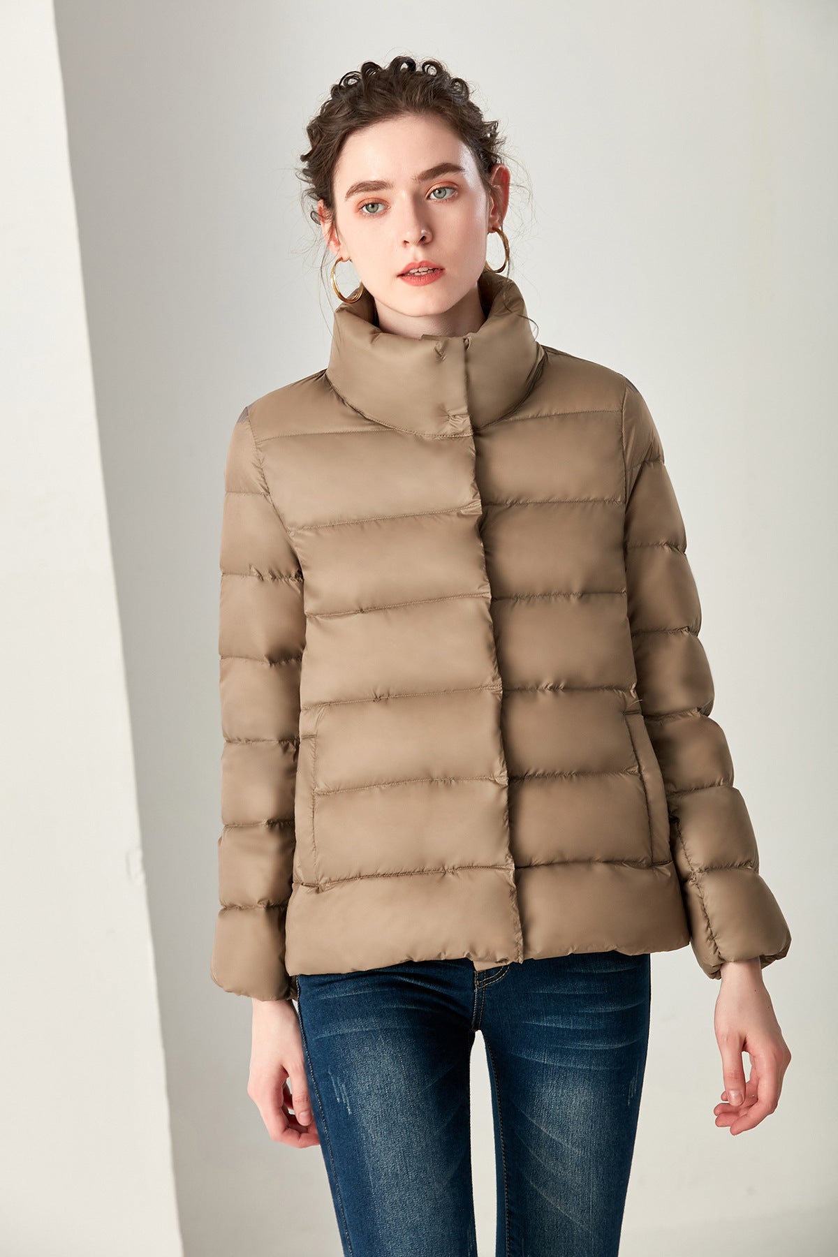 Women’s Lightweight Loose Casual Duck Down Jacket – Stand-Up Collar