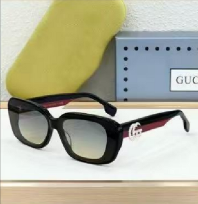 Gucci GG1641 Sunglasses | Bold Luxury with Iconic Detailing